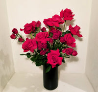 Morden Dozen Fragrant Red Roses and Spray Roses in Black Ceramic Vase