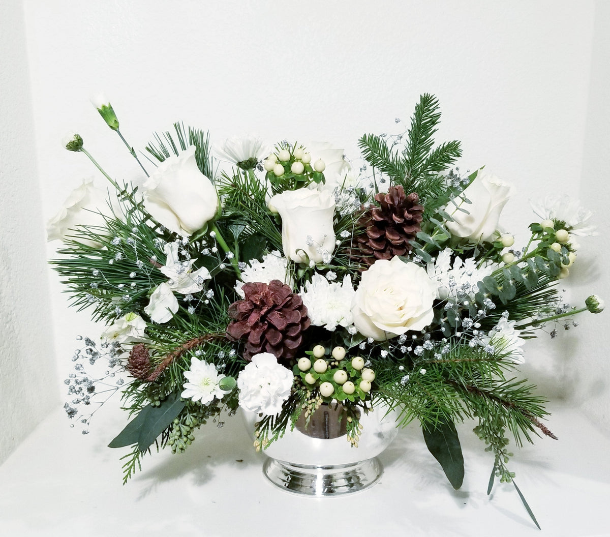 Deluxe White Christmas - 100% Designer Choice – LeLe Floral