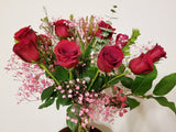 Haft Dozen Long Stem Fragrant Red Roses and Pink Baby's Breath in Clear Vase