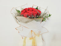 30 Fragrant Red Roses Bouquet