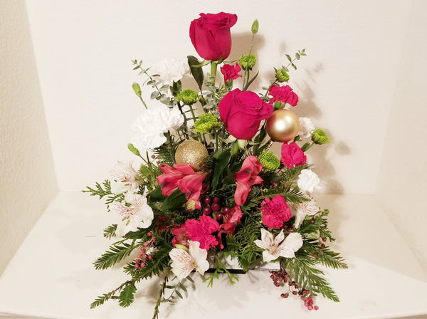 Joyful Sesonal Flowers Arrangement