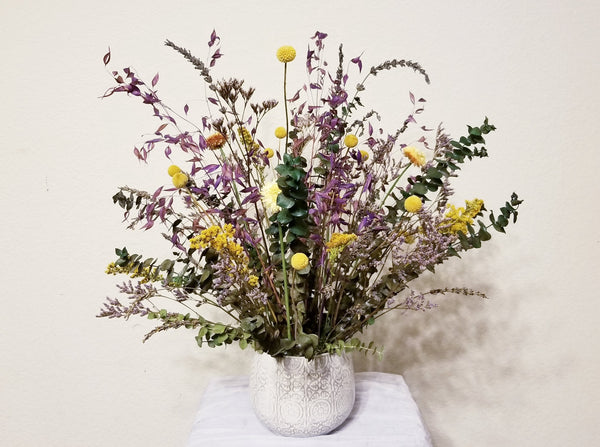 Joyful Memories– Dried Flowers Arrangement