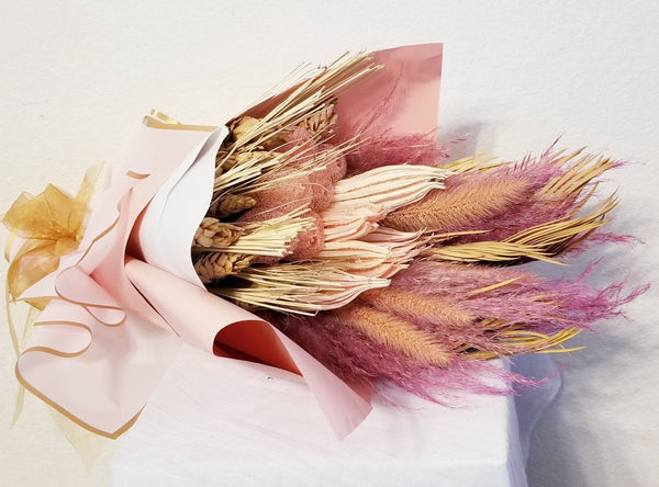 Angelynn Dried Tropical Bouquet